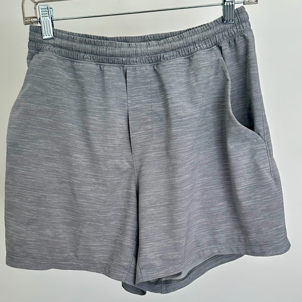 Lululemon Gray Men Athletic Shorts